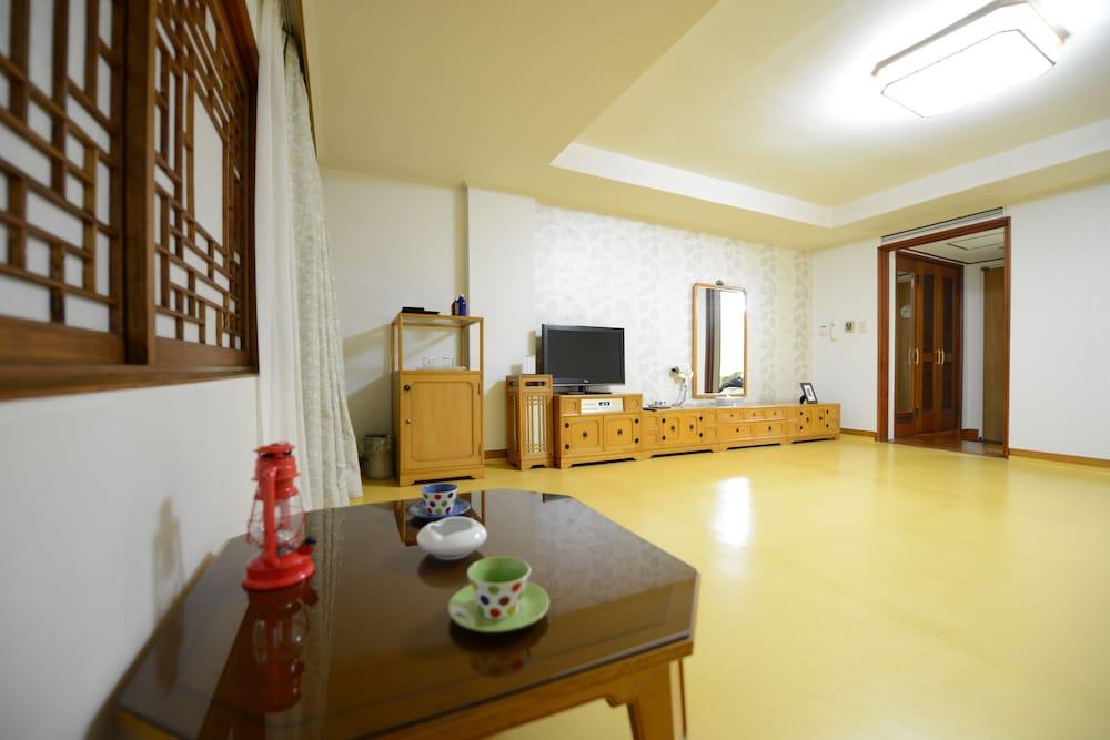 Onyang Hot Spring Hotel Асан Екстериор снимка